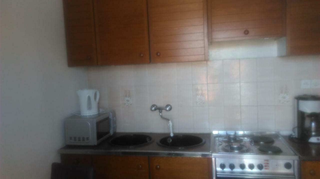 Mravak Apartments โตรกีร์ ภายนอก รูปภาพ